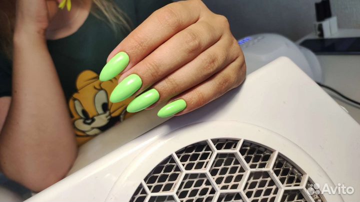 Педикюр/маникюр