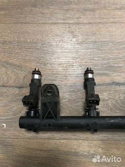 Топливная рампа Renault Logan 1 K7J