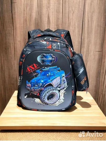 Школьный рюкзак