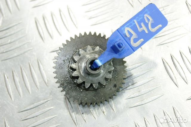Шестерня стартера Suzuki Bandit 250-1
