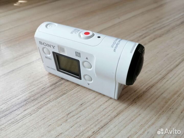 Экшн камера 4К sony x3000 с пультом и моноподом