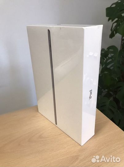 Планшет iPad (9th Generation) Wi-Fi на 64Gb