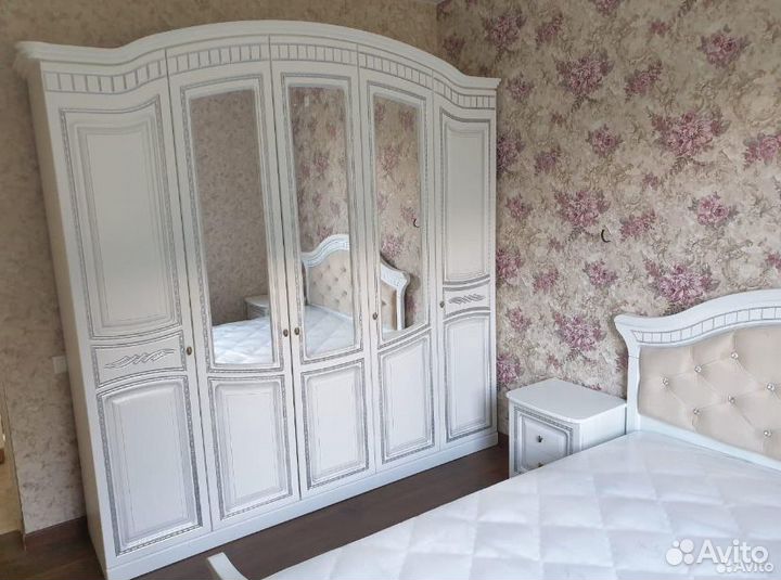 Спальный гарнитур Афродита Люкс