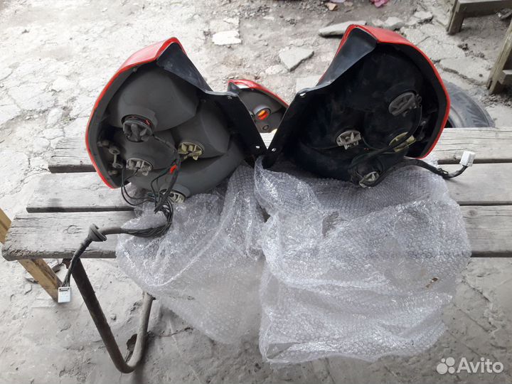 Задние фары акцент