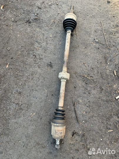 Приводной вал Nissan Almera N16