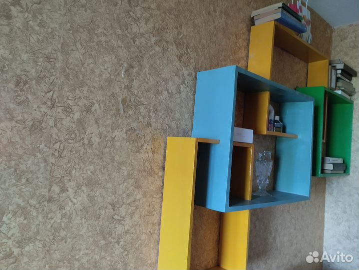 Полка настенная деревянная