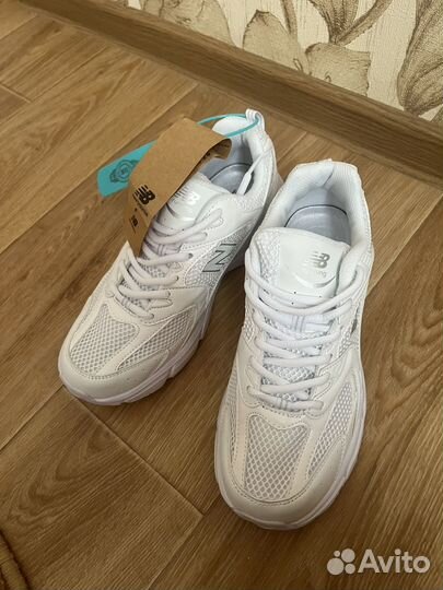 Кроссовки New balance