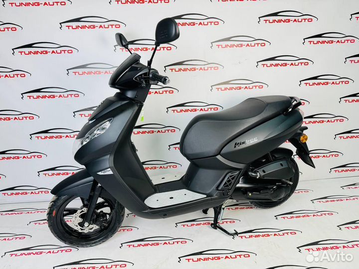 Скутер Peugeot kisbee