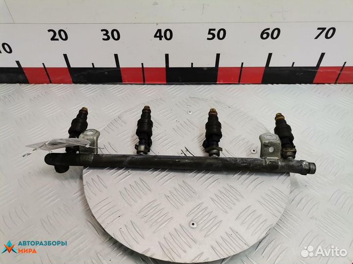 Форсунка Saab 9000 1993 9142423