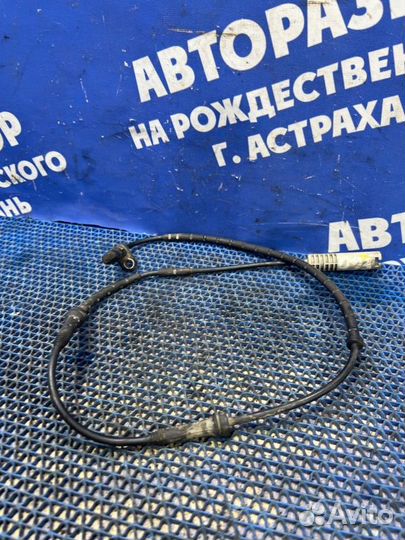 Задний датчик ABS Bmw E65 седан 2004