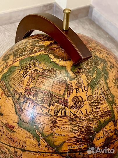 Глобус настольный - бар, хорошее состояние