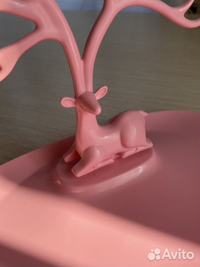 Стеллаж для хранения ювелир. изделий в форме оленя