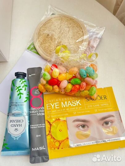 Подарок на 8 марта девушке, жене, сестре