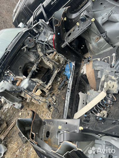 Хрей Задняя четверть xray крыло лонжерон