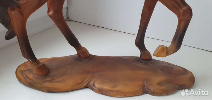 Статуэтка Лошадь