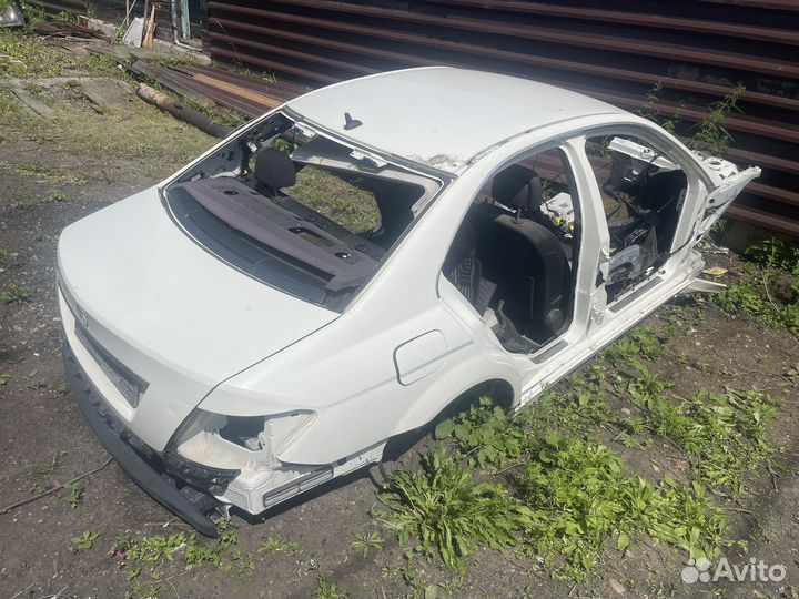 Mercedes C-class W204 в разбор