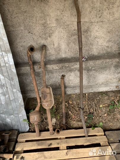 Приемная труба резонатор Logan 1-2 Логан выхлоп