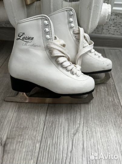 Коньки для девочки р.33