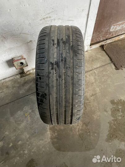 Nokian Tyres Hakka Black 2 275/50 R20