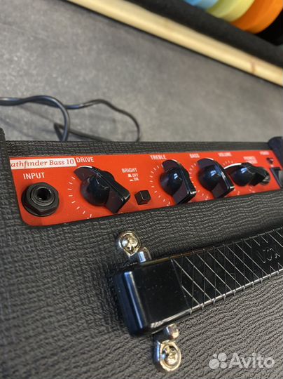 Vox Pathfinder Bass 10 комбик для бас-гитары