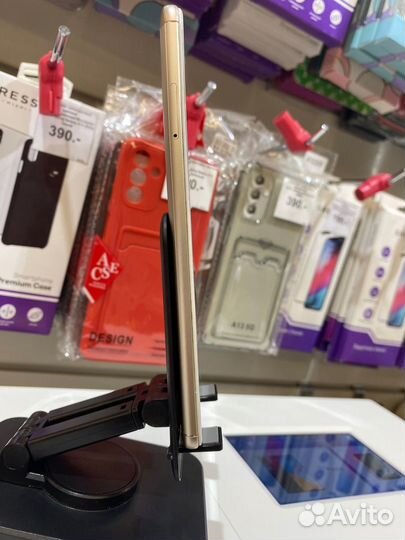 Смартфон Xiaomi Redmi Note 5 3/32Gb