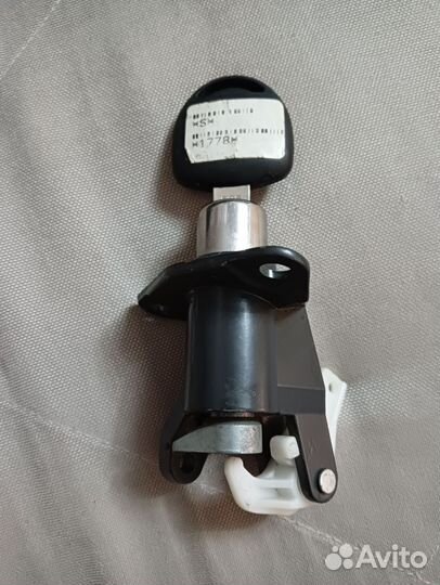 Замок багажника opel astra