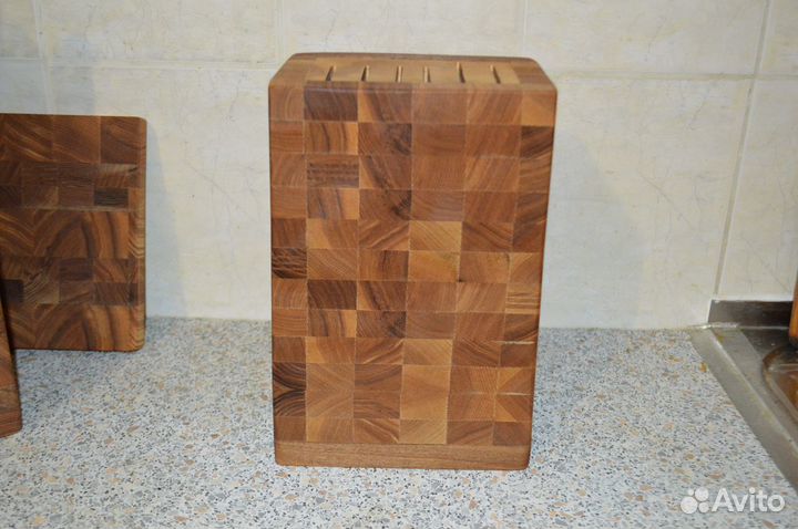 Подставка кухонных ножей