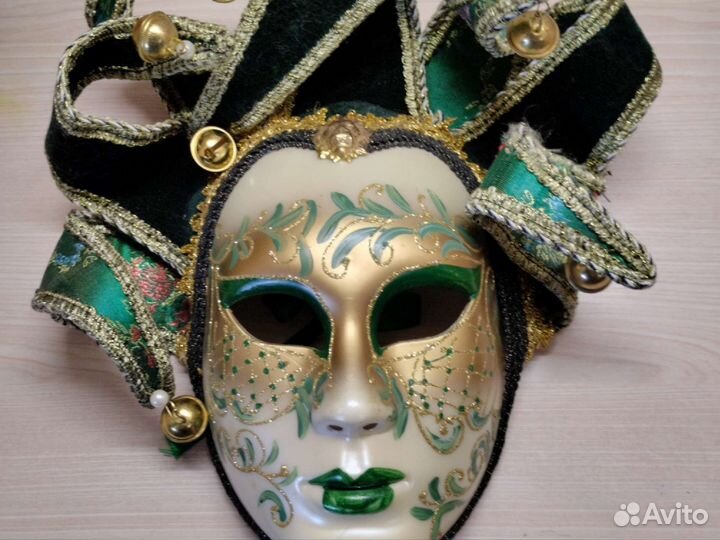 Венецианская маска