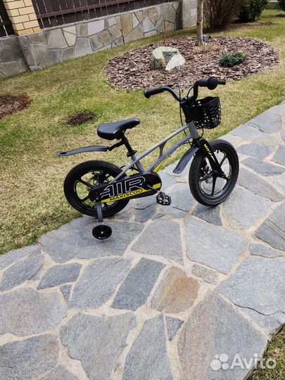 Велосипед детский Maxiscoo air deluxe 16 