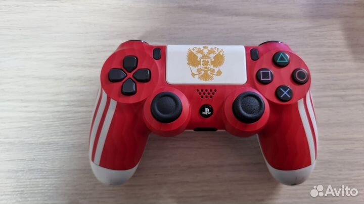 Джостик для ps4