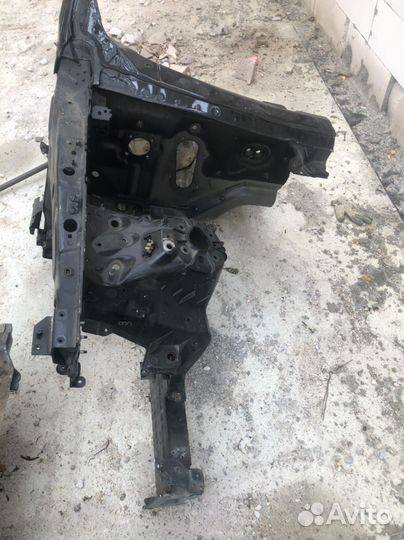 Четверть передняя правая Range Rover L405 13-20