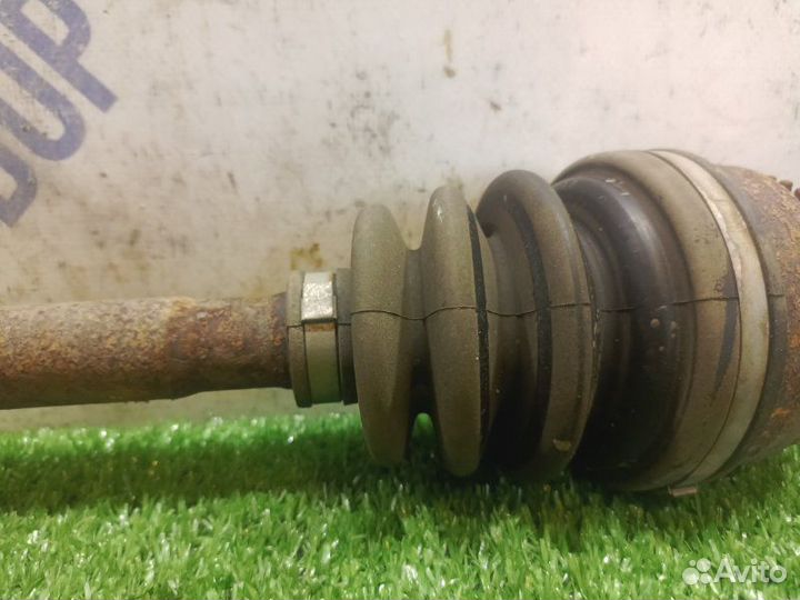 Привод передний правый Mitsubishi Lancer 9 седан