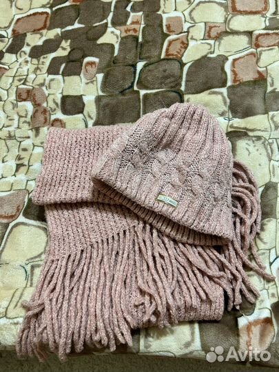 Комплект шапка и шарф женские