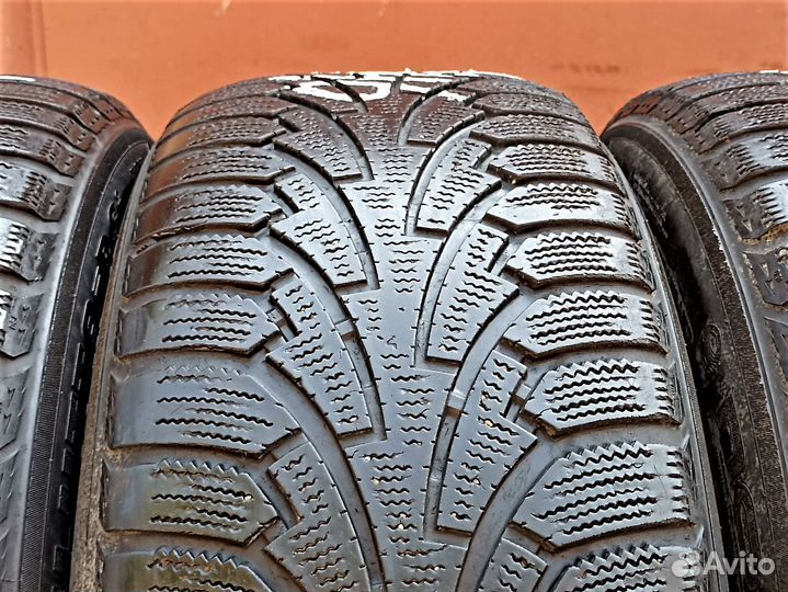 Nokian Tyres Hakkapeliitta RSi 225/50 R17 98R