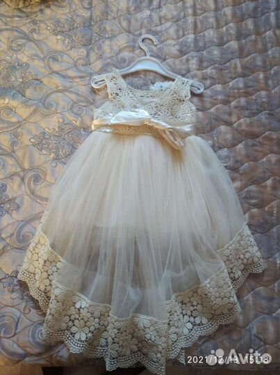 Платье и туфли