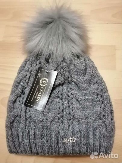 Шапка для девочки новая