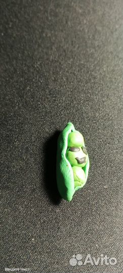 Горошек с горошком из пластилина