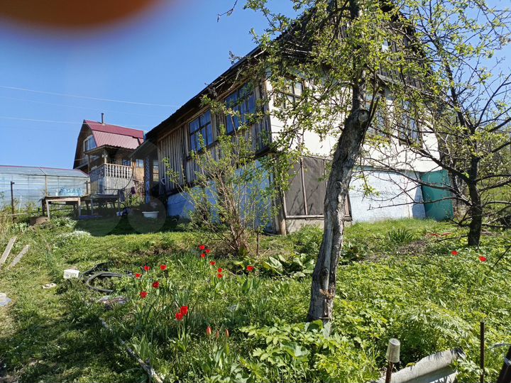 Дом 46 м² на участке 12 сот.