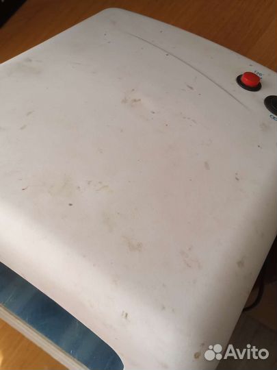 Лампа для ногтей