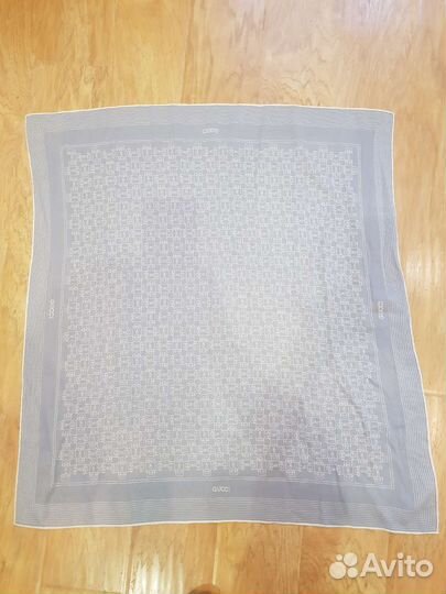 Платок gucci оригинал,натуральный шелк