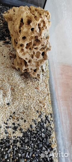 Аквариум 120 литров с камнем и гравием