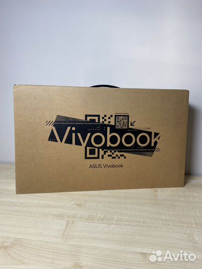 Ноутбук asus Vivobook GO E1504FA-BQ718W Новый