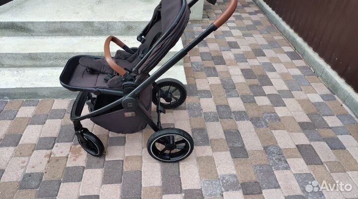 Коляска moon resea s 2в1