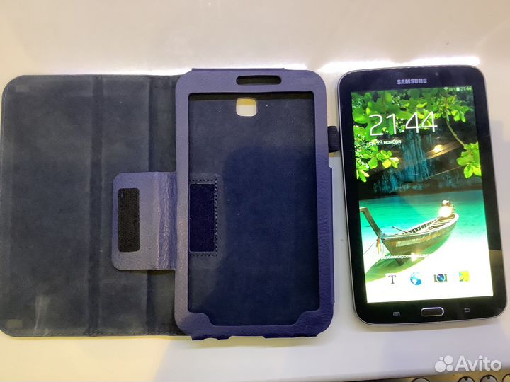 Планшет Samsung galaxy tab 3 модель SM-T210