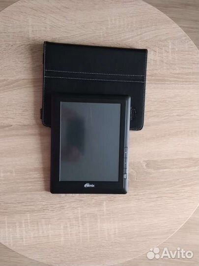 Электронная книга Ritmix (на запчасти)