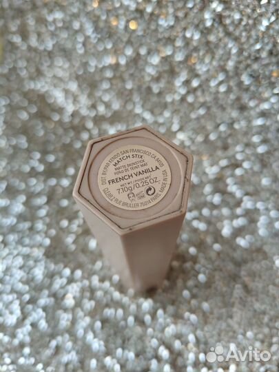 Тон стик Fenty French vanilla