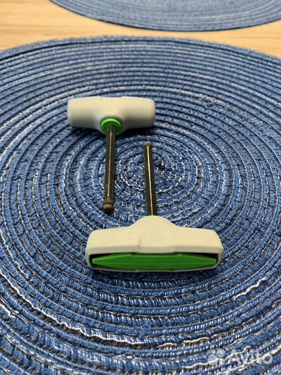 Комплект багажника thule на крышу Hyundai Solaris