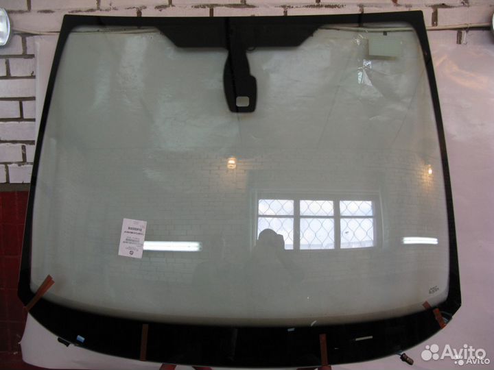 Cтекло лобовое ваз 2110