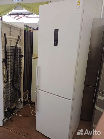 Холодильник NoFrost Whirlpool