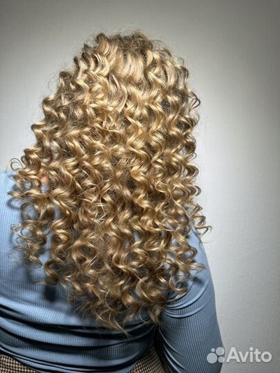 Нужна Модель на кудри.Локоны